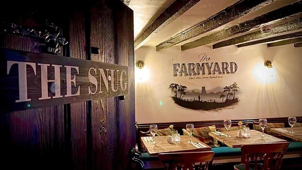 Farmyard Inn Youlgreave Exterior photo